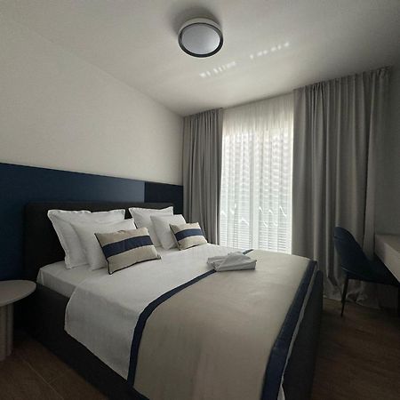 Apartments Dernaj Vir Eksteriør billede